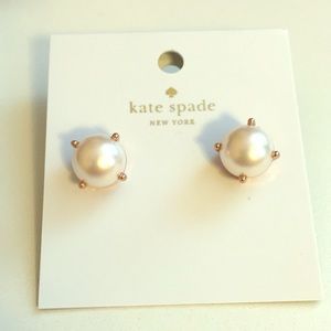 NWT Kate Spade blush pearl studs